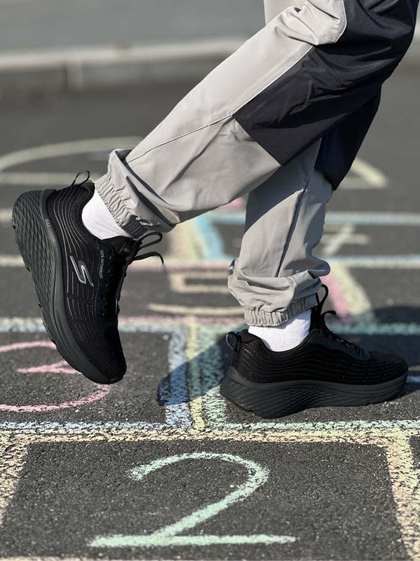 Skechers Max Cushioning Elite Bridgeport Svart Dame - vanntett