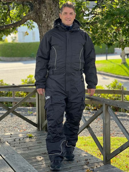 Hovedbilde Hoppindressen Svart Herre